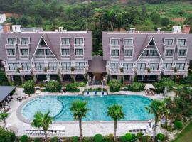 Paradise Soc Son Resort，位于河内的酒店