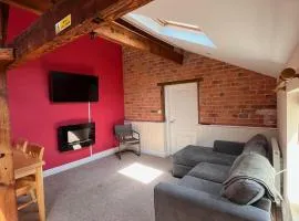 3 bed flat ideal for contractors