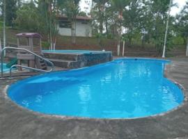 Arrecife centro recreativo y hospedaje，位于San Lorenzo的酒店