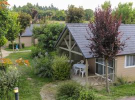 Village Vacances Les Fontenils，位于希农的酒店