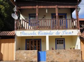 Pousada Caminho do Trem，位于蒂拉登特斯的酒店