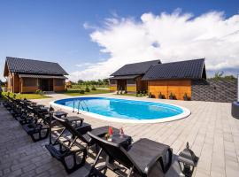 Awesome Home In Bilje With Outdoor Swimming Pool，位于比尔杰的乡村别墅