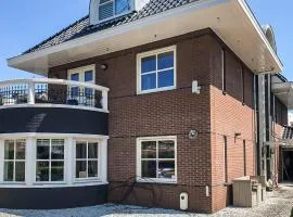 Amazing Home In Den Haag With Sauna