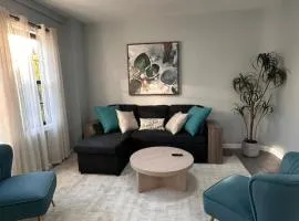 Modern 3 Bed House in Black Rock