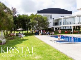 HOTEL BOUTIQUE KRYSTAL，位于基多的酒店