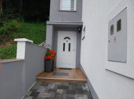 Apartman ŠafraM 2，位于Ðurmanec的酒店