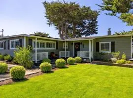 Coastal Charm Inviting 3 BR Montara Home