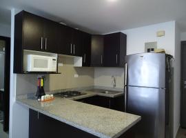 Moderno Departamento Familiar con Vista al Mar y WI-FI，位于埃斯梅拉达斯的酒店