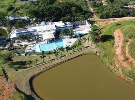 Hotel Fazenda Encanto，位于瓜拉雷马的酒店