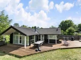 Stunning Home In Gilleleje With Sauna