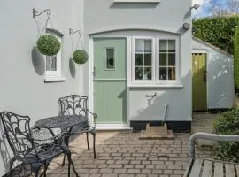 April Cottage by Winterton Cottages