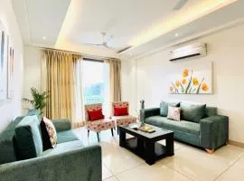 BluO 3BHK Golf Course Road - Balcony, Lift, Terrace