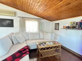 Boomers Attic Athens