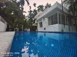 High tide villa alibaug