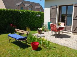 chambres d'hôtes du clos du roi，位于蓬托尔松的酒店