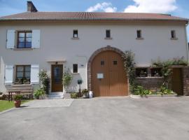 Chez Catherine et Roger，位于Brouvelieures的酒店