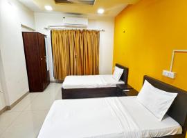 Hsquare Service Apartment Malad，位于孟买的酒店