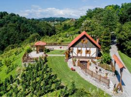 Beautiful Home In Donja Voca With Kitchen，位于Gornja Voća的酒店