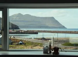 Nyrenoveret, moderne,hyggeligt hus