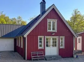 Gorgeous Home In Brösarp With Wifi