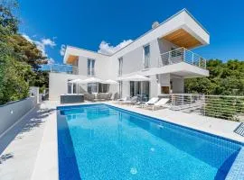 Amazing Home In Blato With Outdoor Swimming Pool