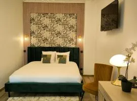 Hotel Le Twelve