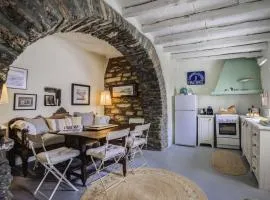 Tinos experience the house