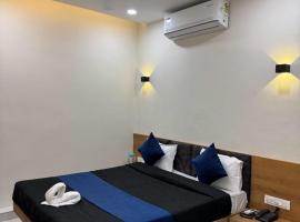 Hotel Skyline，位于Dholka的酒店