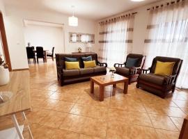 Villa Abreu，位于蓬他达维托亚的酒店