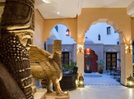 艺术寺庙酒店，位于瓦尔扎扎特的酒店