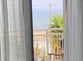 Sole e Mare Suite at Sidari Beach，位于斯达林的酒店