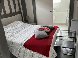 Studio atypique，位于贝尔纳堡的酒店