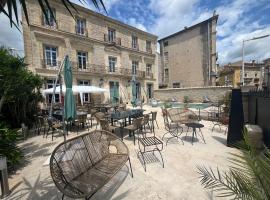 Demeure Sainte Clotilde, événementiel et chambres d'hôtes à Neffies，位于Néffiès的酒店