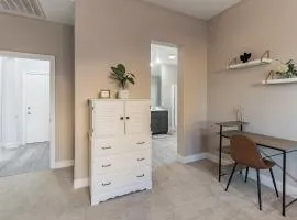 Modern 4BR Oasis, Fireplace, Patio & Spacious Family Room