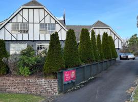 都铎庄园住宿加早餐酒店，位于帕拉帕拉乌姆海滩的酒店