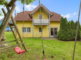 2 Bedroom Nice Apartment In Boiensdorf