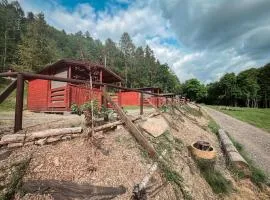 Chatka Agawa v areálu Koupaliště Bystré v Orlických horách