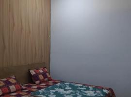 Hotel Trishul Inn，位于Karnaprayāg的酒店