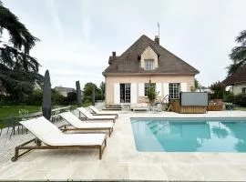 La Meslaysienne - Comfortable house, swimming pool