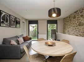 C&egrave;ntric Ripoll，位于里波尔的自助式住宿