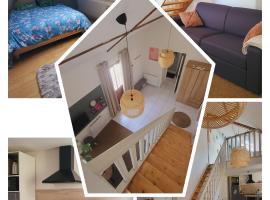 Duplex cosy La petite Arche centre Pont de l'arche，位于蓬德拉尔什的酒店