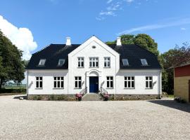 Gundershøj Bed & Breakfast，位于埃伯鲁普的酒店