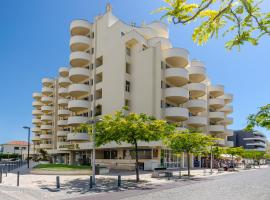 TURIM Algarve Mor Apartamentos Turísticos，位于波尔蒂芒的酒店