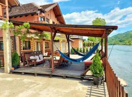 Vila Vitezov Mir - Drina，位于Vrhpolje的酒店