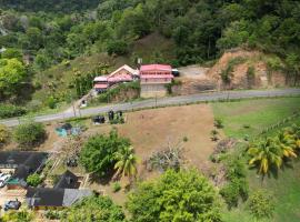 Las Cuevas Beach Lodge，位于Las Cuevas的山林小屋