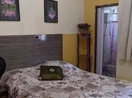 Hospedaria Recanto do Bem-te-vi - Kitinete e suite