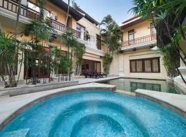 Pattaya Luxurious Gentlemans Club Pool Villa