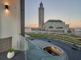 TheCasaEdition - Bel Azur - Sea View & Hassan II Mosqué Residency，位于卡萨布兰卡的酒店