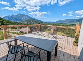 T3 neuf au calme avec vue sur les montagnes，位于沙纳兹的酒店