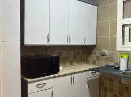 شقة فندقية بمدينتي
